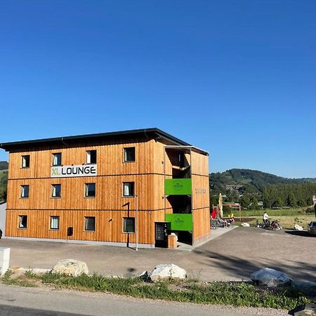 Motel Xl Lounge Traisen Luaran gambar