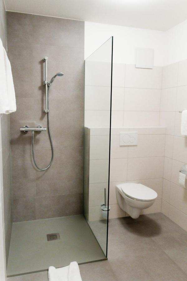 Motel Xl Lounge Traisen Luaran gambar