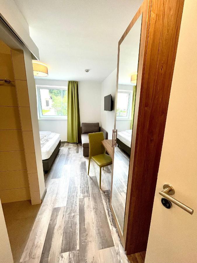 Motel Xl Lounge Traisen Luaran gambar