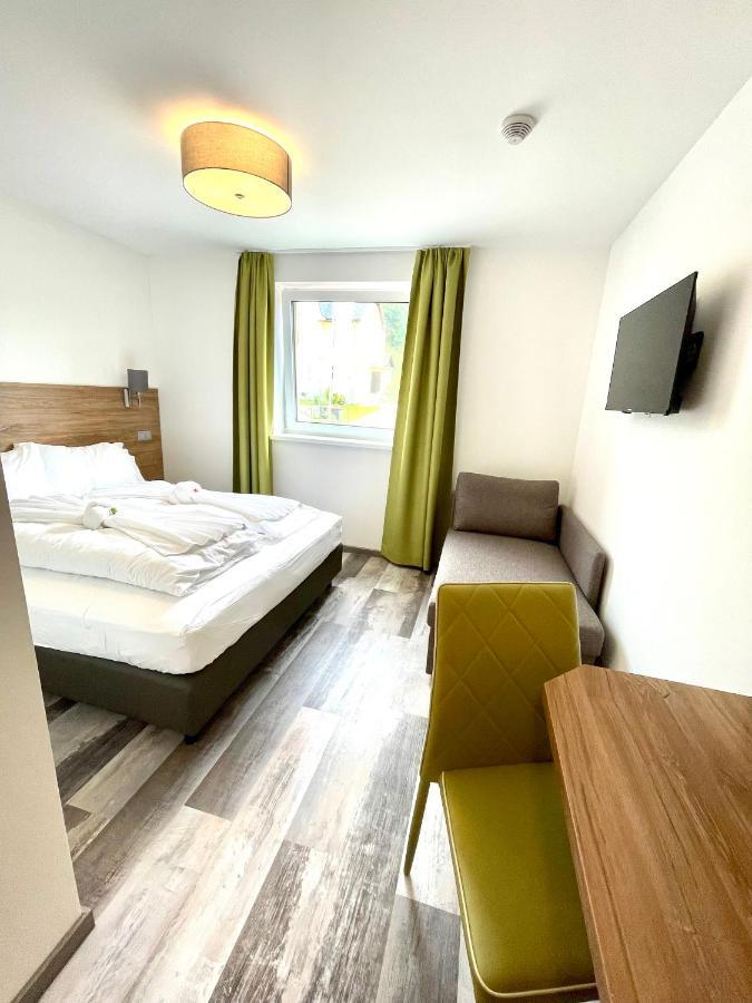 Motel Xl Lounge Traisen Luaran gambar