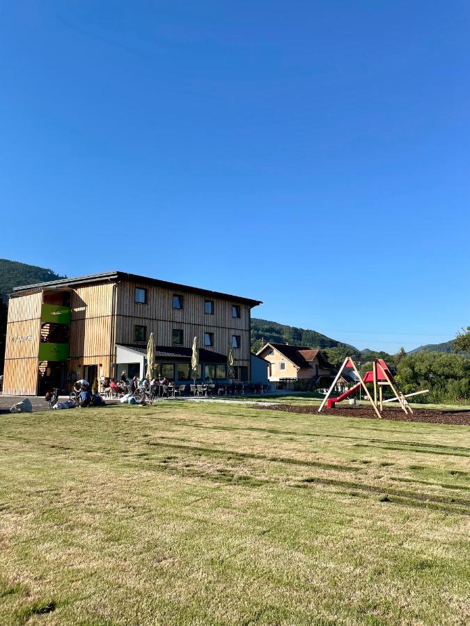 Motel Xl Lounge Traisen Luaran gambar
